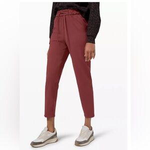 Lululemon keep moving pant 7/8 high-rise color savannah.